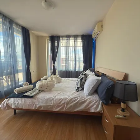 Sea Whisper Apartment *
